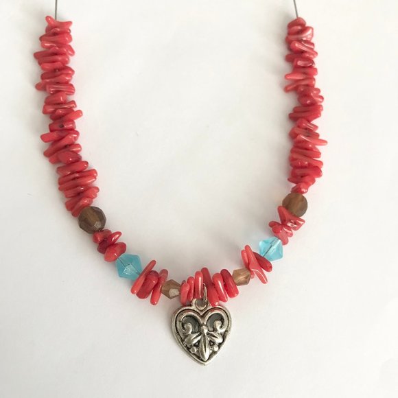Vintage Fleur de Lis Heart Charm Necklace Choker Red Coral Saints Mardi Gras - Picture 9 of 12
